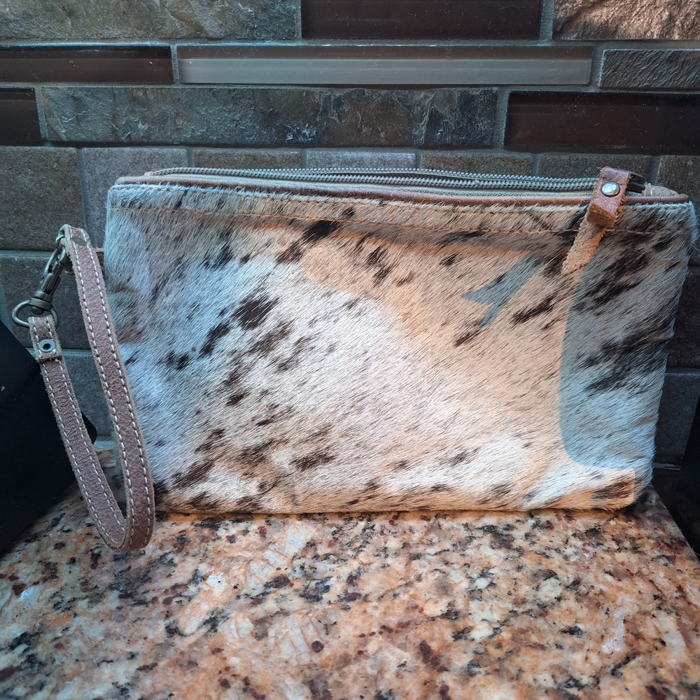 Cowhide Wristlet Clutch Myra